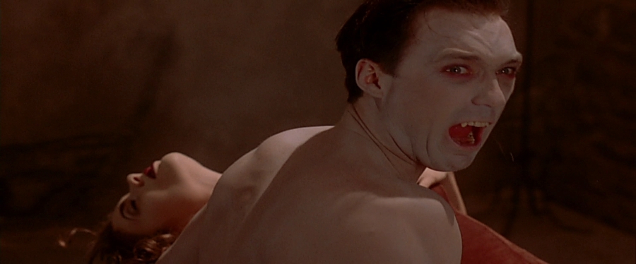 charmed-online-dot-net_EmbraceOfTheVampire4893.jpg