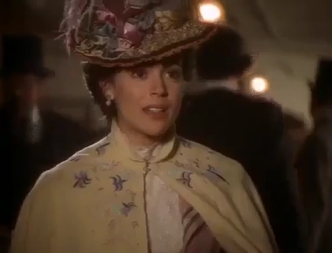 Charmed-Online-dot-nl_Goldrush0301.jpg