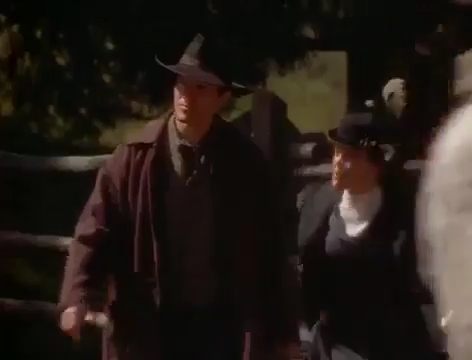 Charmed-Online-dot-nl_Goldrush1337.jpg Charmed-Online-dot-nl_Goldrush1337.jpg