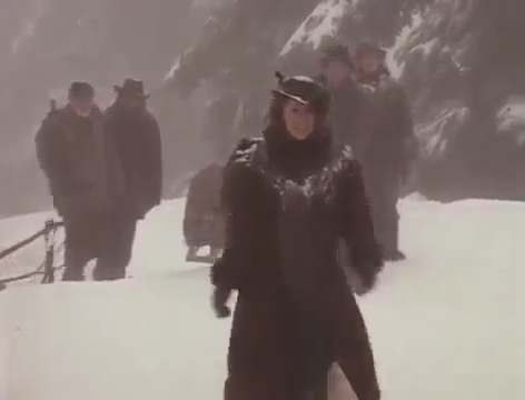 Charmed-Online-dot-nl_Goldrush2420.jpg Charmed-Online-dot-nl_Goldrush2420.jpg