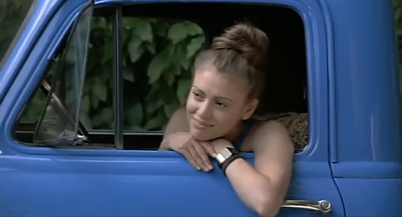 Charmed-Online_dot_nl-HugoPool1015.jpg