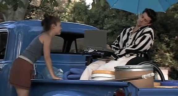 Charmed-Online_dot_nl-HugoPool2464.jpg Charmed-Online_dot_nl-HugoPool2464.jpg