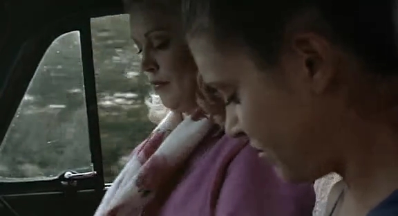 Charmed-Online_dot_nl-HugoPool2665.jpg Charmed-Online_dot_nl-HugoPool2665.jpg