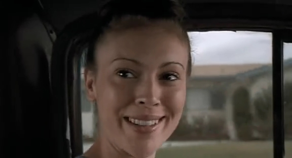 Charmed-Online_dot_nl-HugoPool2896.jpg