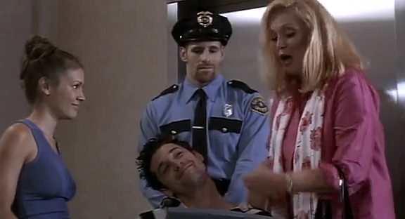 Charmed-Online_dot_nl-HugoPool4457.jpg Charmed-Online_dot_nl-HugoPool4457.jpg