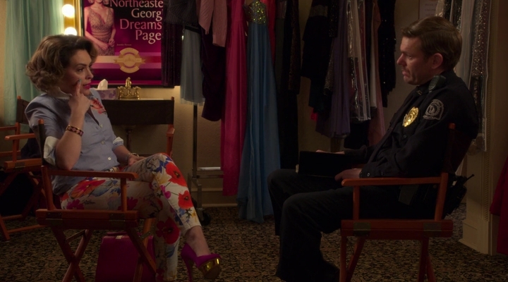 Charmed-Online-dot-nl_Insatiable2x02-00120.jpg