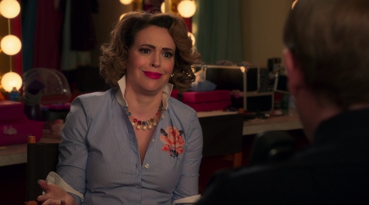 Charmed-Online-dot-nl_Insatiable2x02-00133.jpg