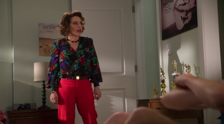 Charmed-Online-dot-nl_Insatiable2x02-00510.jpg