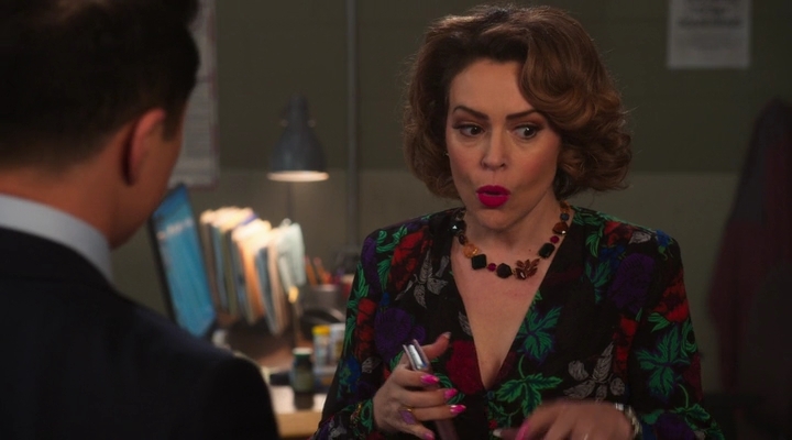 Charmed-Online-dot-nl_Insatiable2x02-00791.jpg