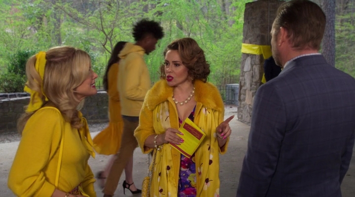 Charmed-Online-dot-nl_Insatiable2x02-01189.jpg