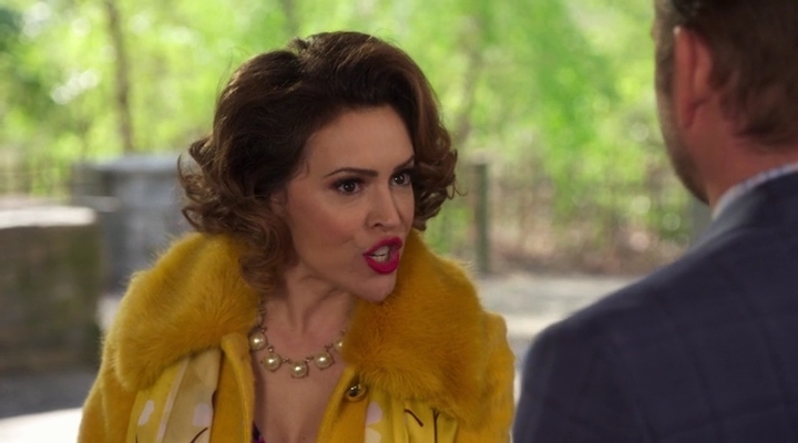 Charmed-Online-dot-nl_Insatiable2x02-01197.jpg