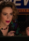 Charmed-Online-dot-nl_Insatiable2x02-00622.jpg