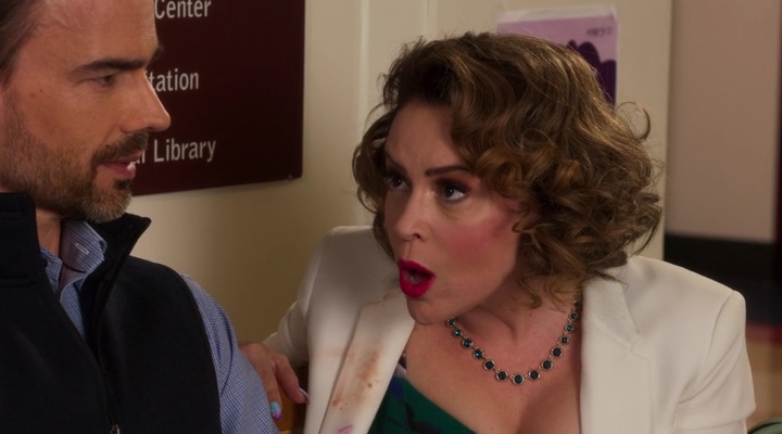 Charmed-Online-dot-nl_Insatiable2x03-00456.jpg