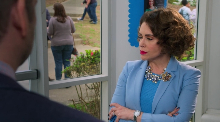Charmed-Online-dot-nl_Insatiable2x04-00163.jpg