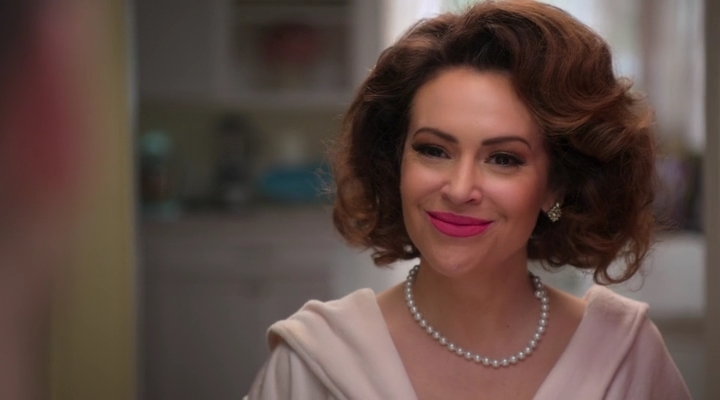 Charmed-Online-dot-nl_Insatiable2x07-00120.jpg