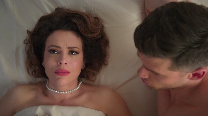 Charmed-Online-dot-nl_Insatiable2x07-00203.jpg