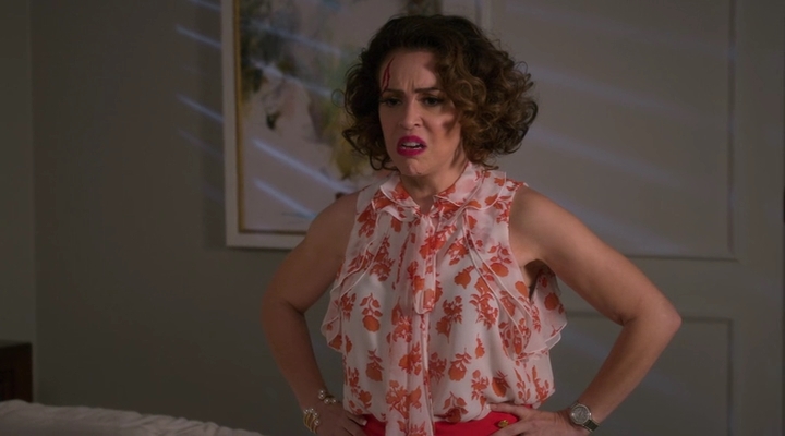 Charmed-Online-dot-nl_Insatiable2x08-00582.jpg