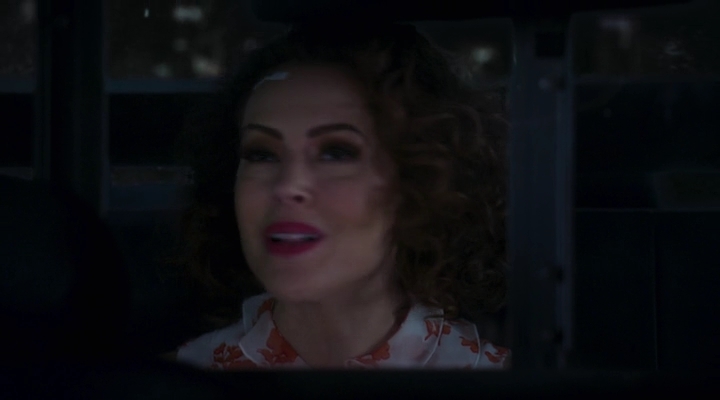 Charmed-Online-dot-nl_Insatiable2x08-00775.jpg