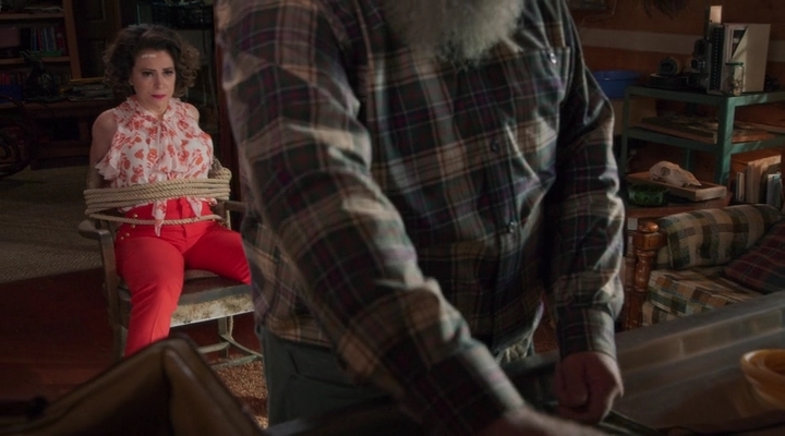 Charmed-Online-dot-nl_Insatiable2x09-00355.jpg