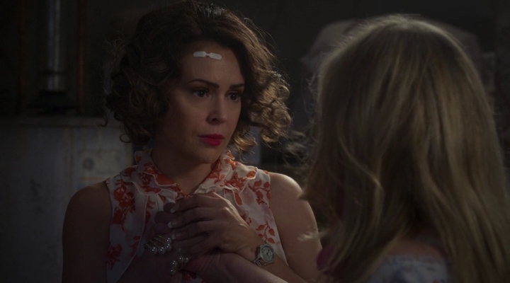 Charmed-Online-dot-nl_Insatiable2x09-00747.jpg
