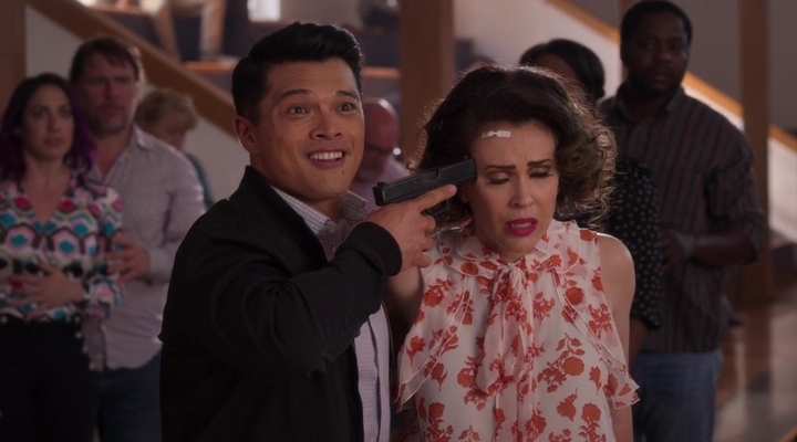 Charmed-Online-dot-nl_Insatiable2x09-00902.jpg