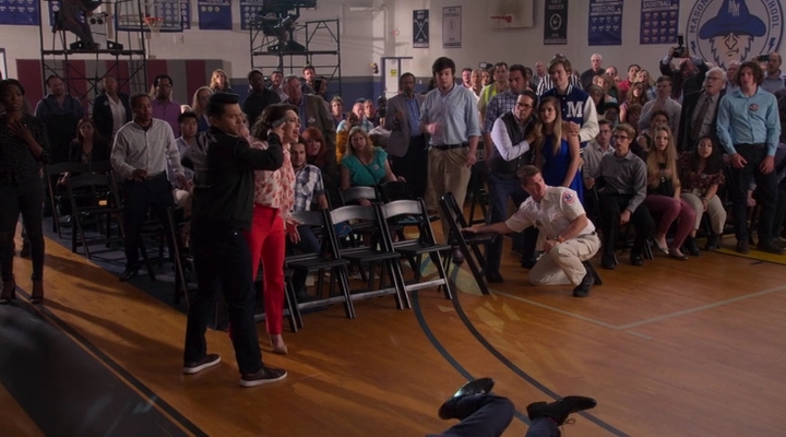 Charmed-Online-dot-nl_Insatiable2x09-00932.jpg
