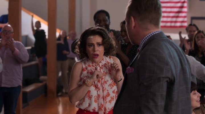 Charmed-Online-dot-nl_Insatiable2x09-00955.jpg