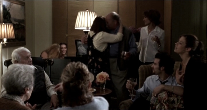 Charmed-Online-dot-nl_KissTheBride0600.jpg