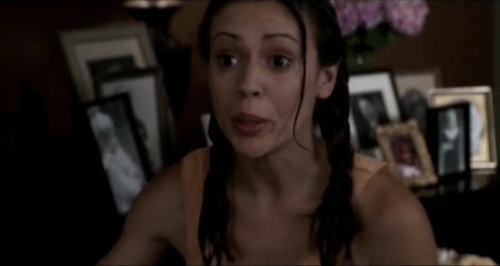 Charmed-Online-dot-nl_KissTheBride1735.jpg
