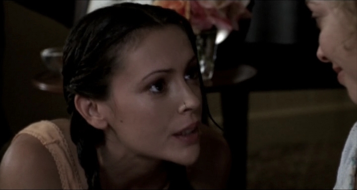 Charmed-Online-dot-nl_KissTheBride1761.jpg