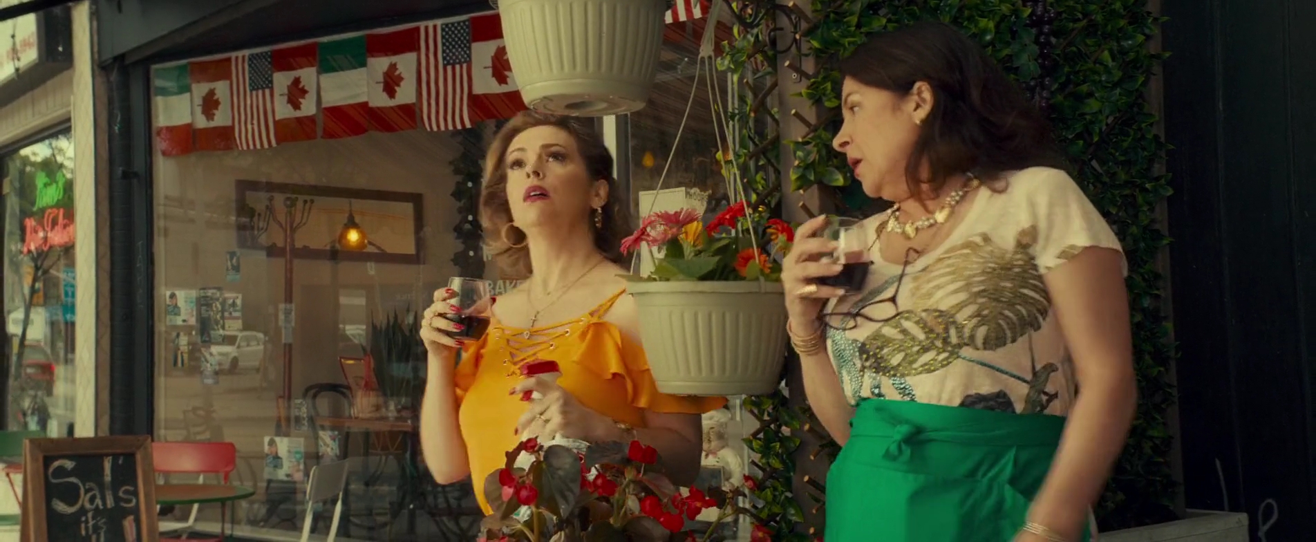 Charmed-Online-dot-nl_LittleItaly1661.jpg