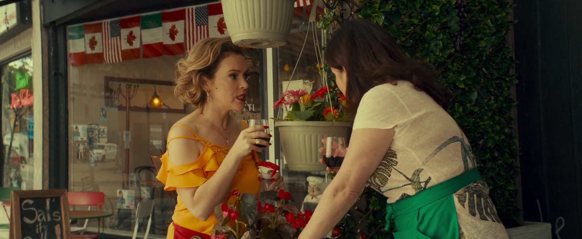 Charmed-Online-dot-nl_LittleItaly1662.jpg