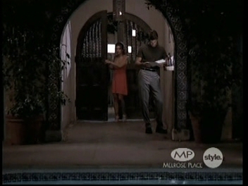 Charmed-Online-dot-net_MelrosePlace6x02-0530.jpg