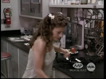 Charmed-Online-dot-net_MelrosePlace6x07-0935.jpg