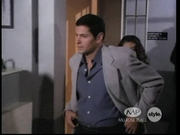 Charmed-Online-dot-net_MelrosePlace6x18-0385.jpg