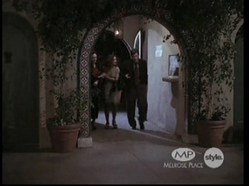 Charmed-Online-dot-net_MelrosePlace6x18-1730.jpg