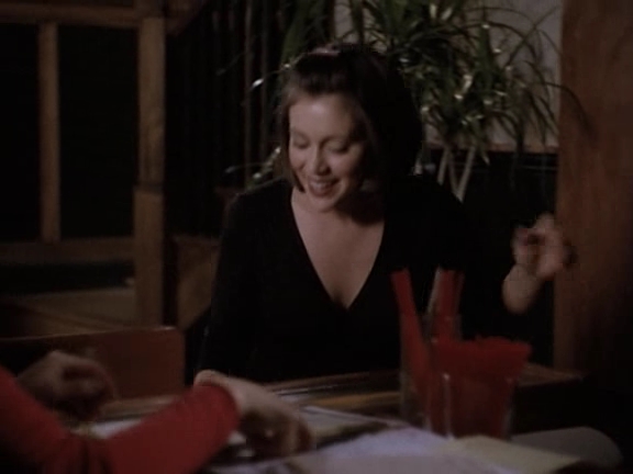 Charmed-Online-dot-net_MelrosePlace7x01-0513.jpg