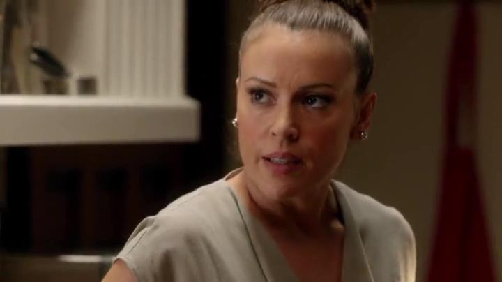 Charmed-Online-dot-net_Mistresses1x02TheMorningAfter0106.jpg