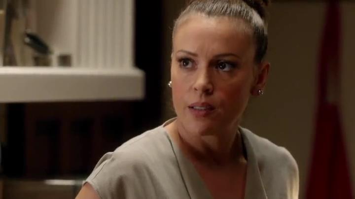 Charmed-Online-dot-net_Mistresses1x02TheMorningAfter0107.jpg