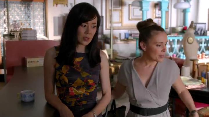 Charmed-Online-dot-net_Mistresses1x02TheMorningAfter0276.jpg