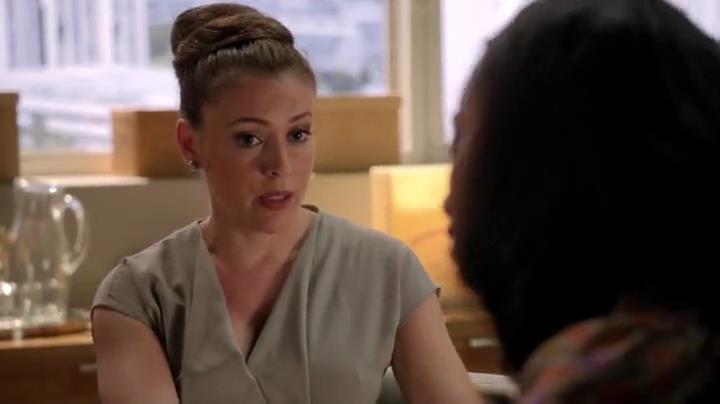 Charmed-Online-dot-net_Mistresses1x02TheMorningAfter0829.jpg