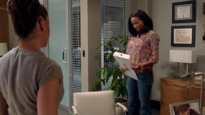 Charmed-Online-dot-net_Mistresses1x02TheMorningAfter0859.jpg