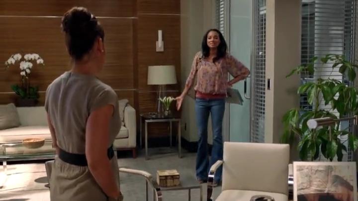 Charmed-Online-dot-net_Mistresses1x02TheMorningAfter0873.jpg