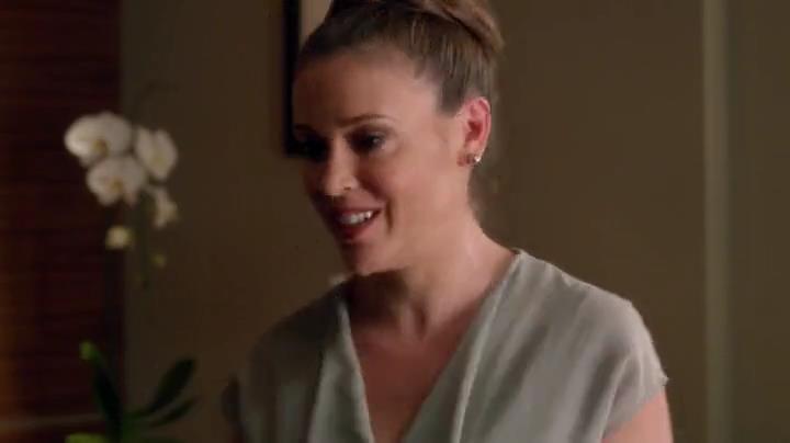 Charmed-Online-dot-net_Mistresses1x02TheMorningAfter0917.jpg
