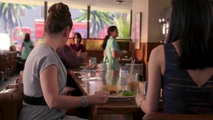 Charmed-Online-dot-net_Mistresses1x02TheMorningAfter0988.jpg