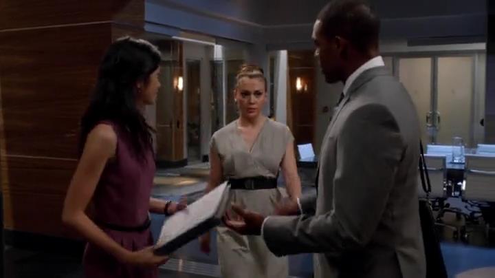 Charmed-Online-dot-net_Mistresses1x02TheMorningAfter1227.jpg
