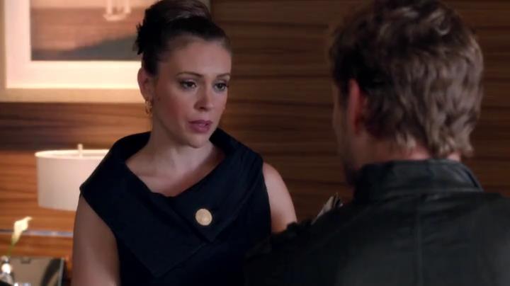 Charmed-Online-dot-net_Mistresses1x02TheMorningAfter1476.jpg