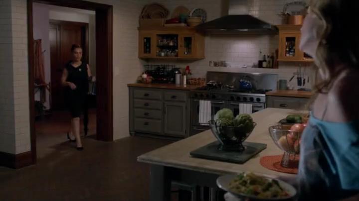Charmed-Online-dot-net_Mistresses1x02TheMorningAfter2207.jpg