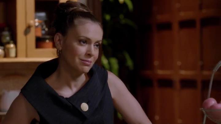 Charmed-Online-dot-net_Mistresses1x02TheMorningAfter2224.jpg