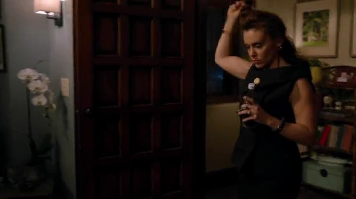 Charmed-Online-dot-net_Mistresses1x02TheMorningAfter2247.jpg